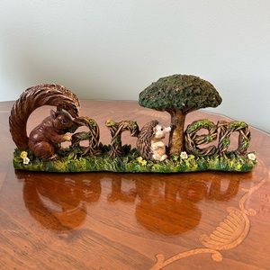 Vintage garden decor, hedgehog, squirrel, woodland, boho, 🐿️ 🌳 🦔
